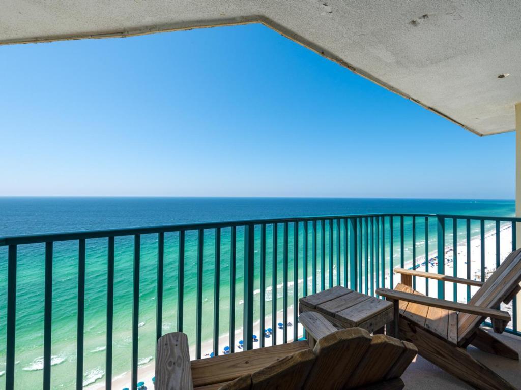 Jade East Destin