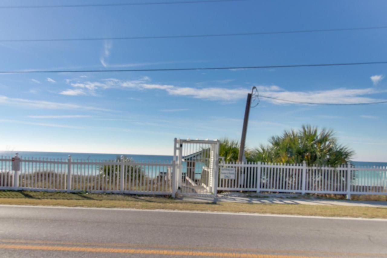 Holiday home Gulf Winds #50 *