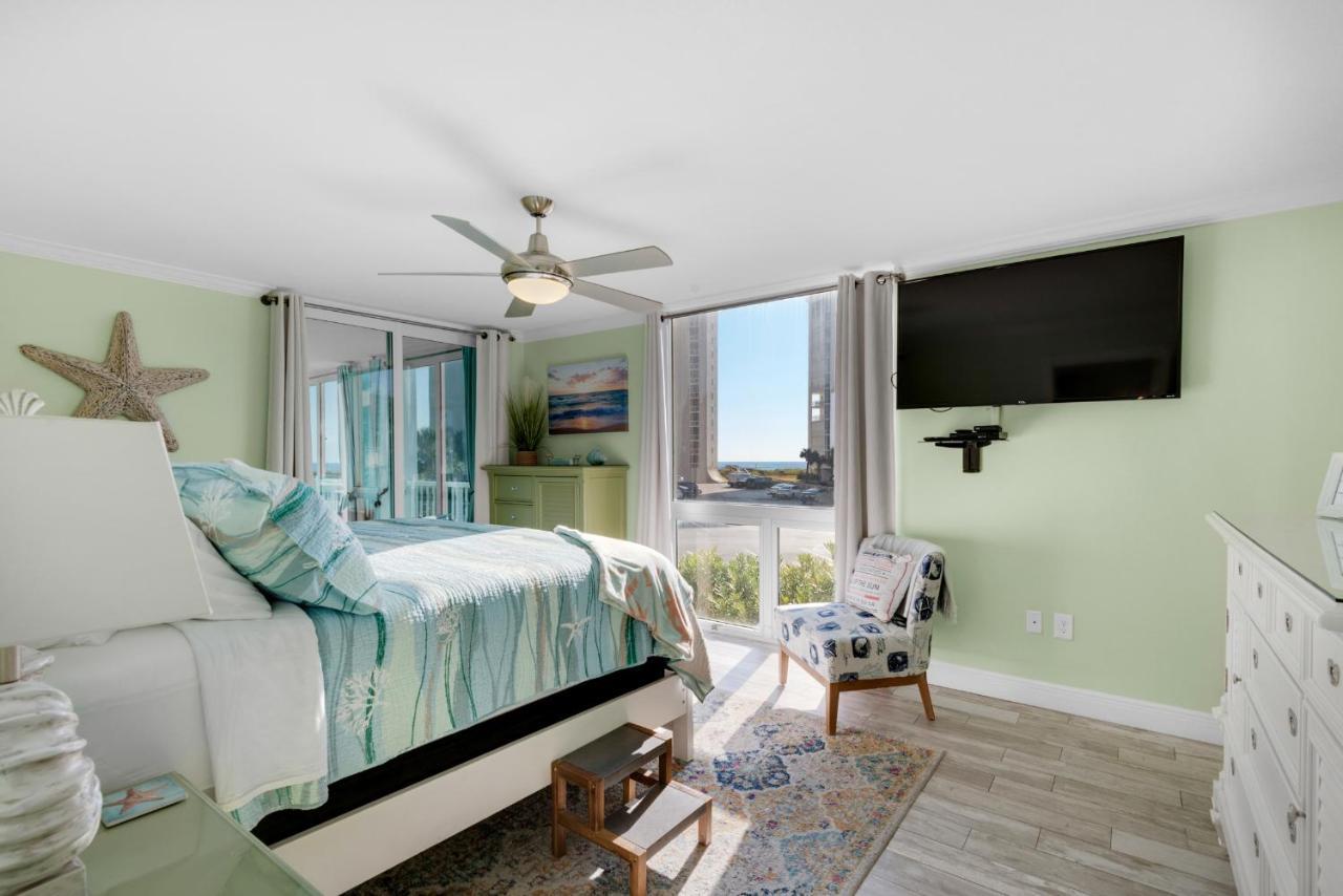 Apartment Shoreline Towers 3026