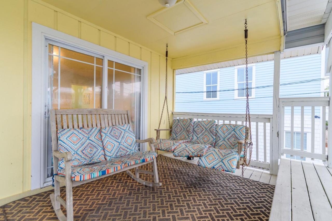 Zula Dreams: Beachfront Pet-friendly Retreat With Heated Pool Holiday home