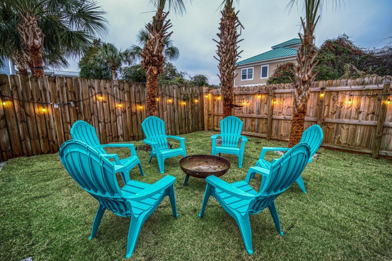 Zula Dreams: Beachfront Pet-friendly Retreat With Heated Pool Holiday home Destin