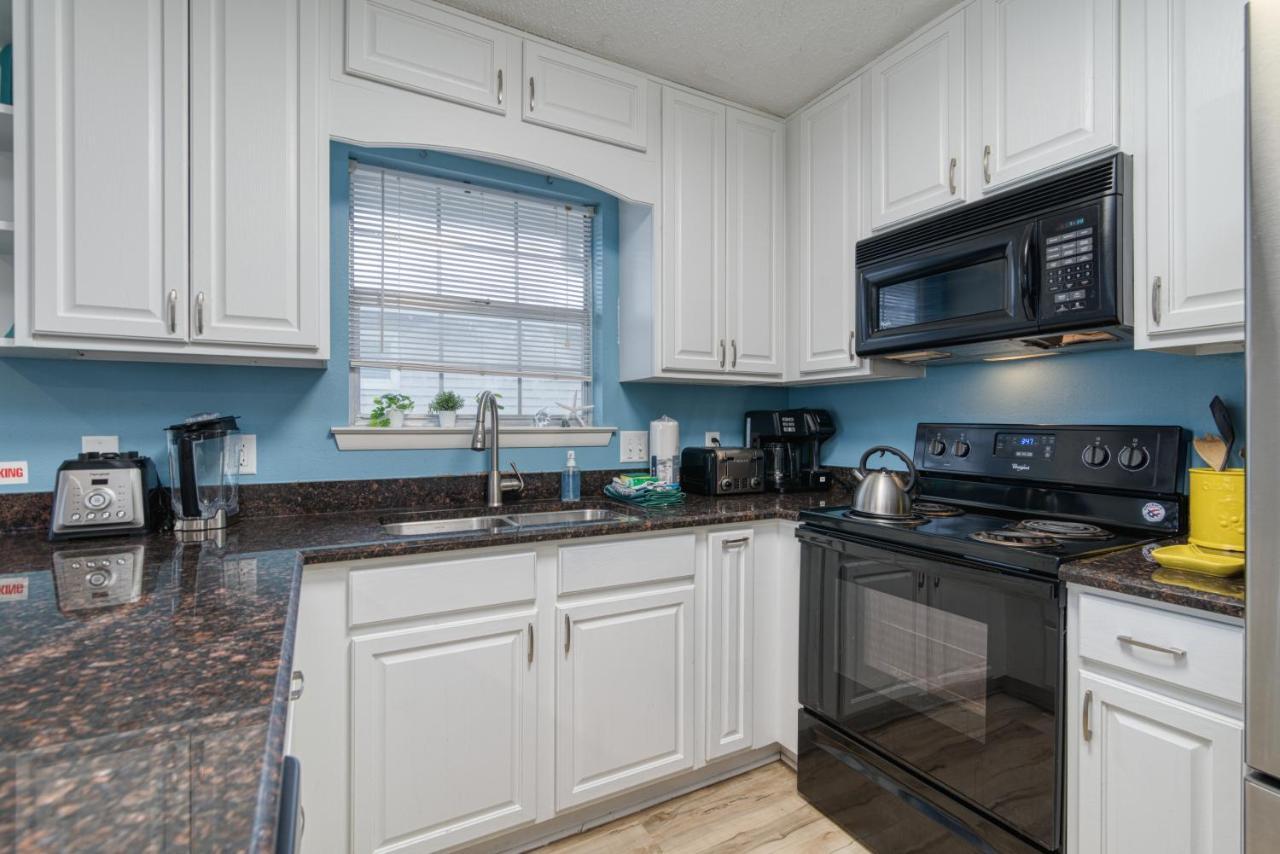Zula Dreams: Beachfront Pet-friendly Retreat With Heated Pool *