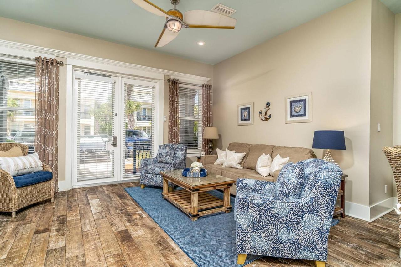 Miramar 108 - Seaside Getaway Holiday home