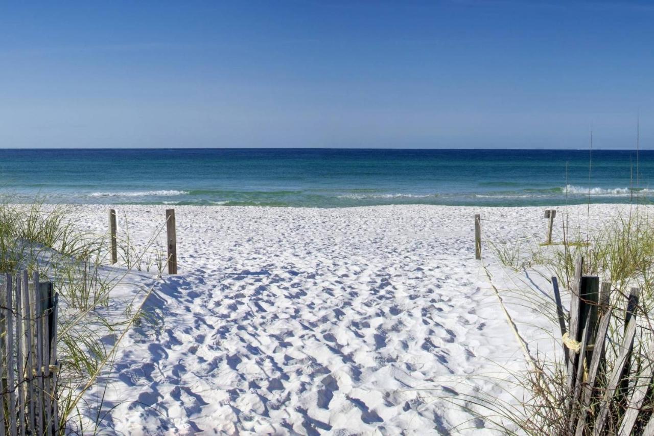 Miramar 108 - Seaside Getaway Holiday home *