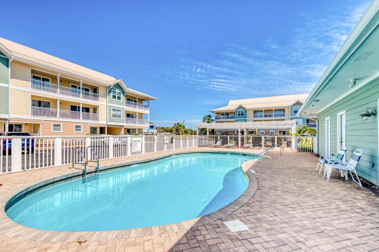 St Martin Beachwalk