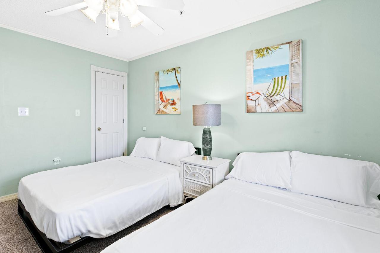 St Martin Beachwalk Destin
