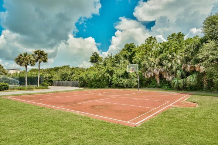 Holiday home Tennis By Seascape Destin