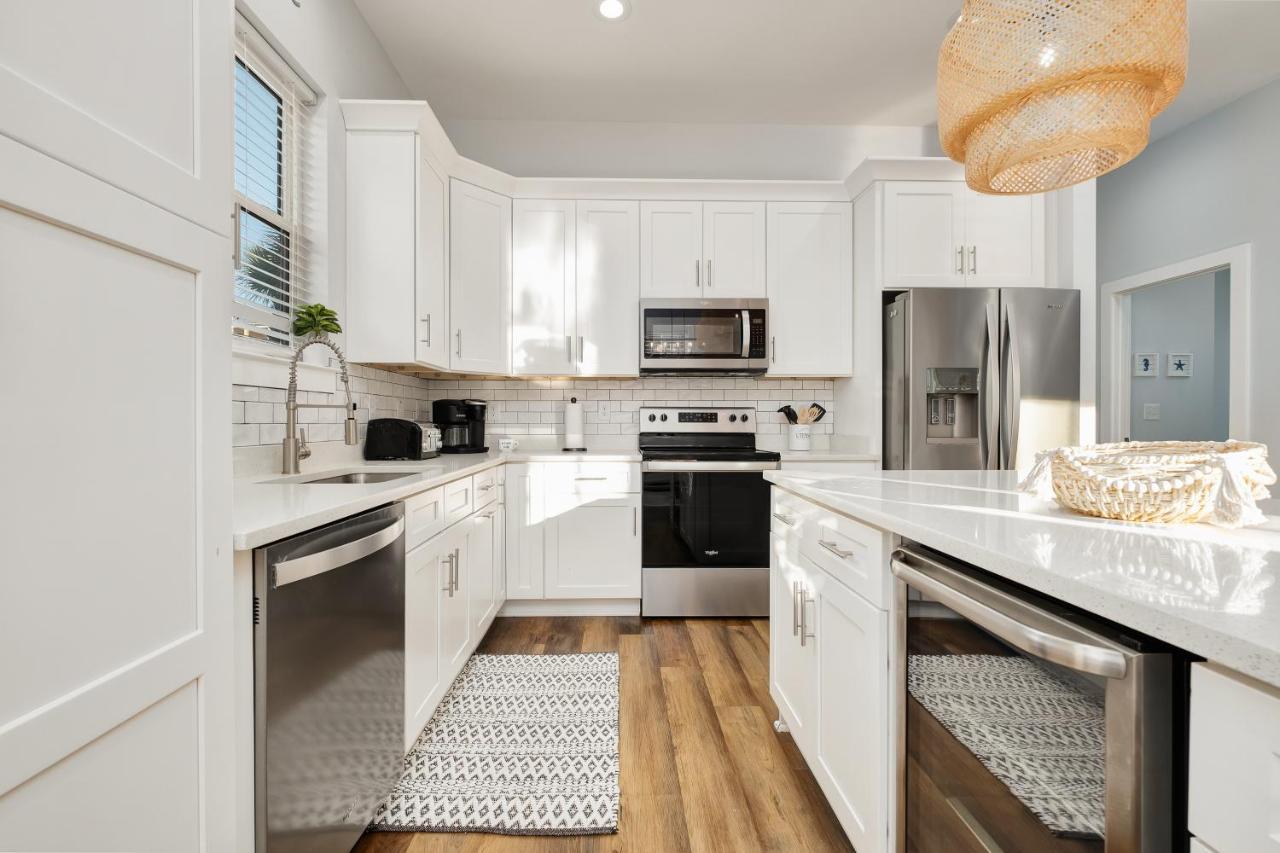 Walk2beach, Private Htd Pool, Firepit, Arcade, 5-6 Cars *