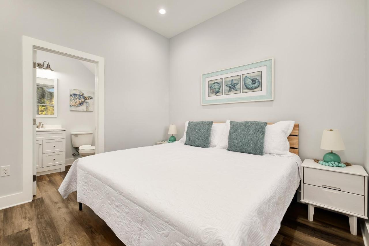 Walk2beach, Private Htd Pool, Firepit, Arcade, 5-6 Cars * Destin