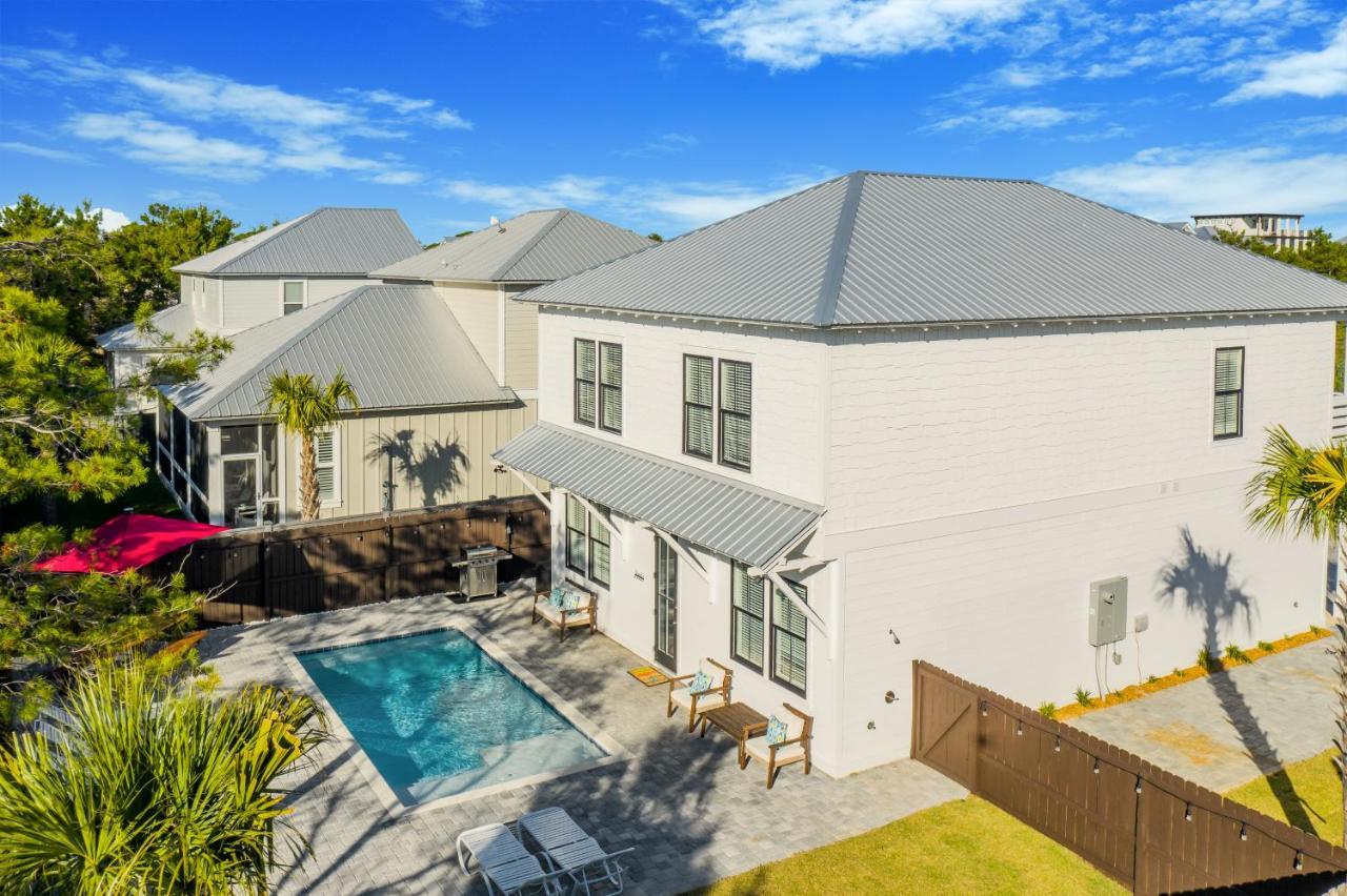 Walk2beach, Private Htd Pool, Firepit, Arcade, 5-6 Cars Holiday home Destin
