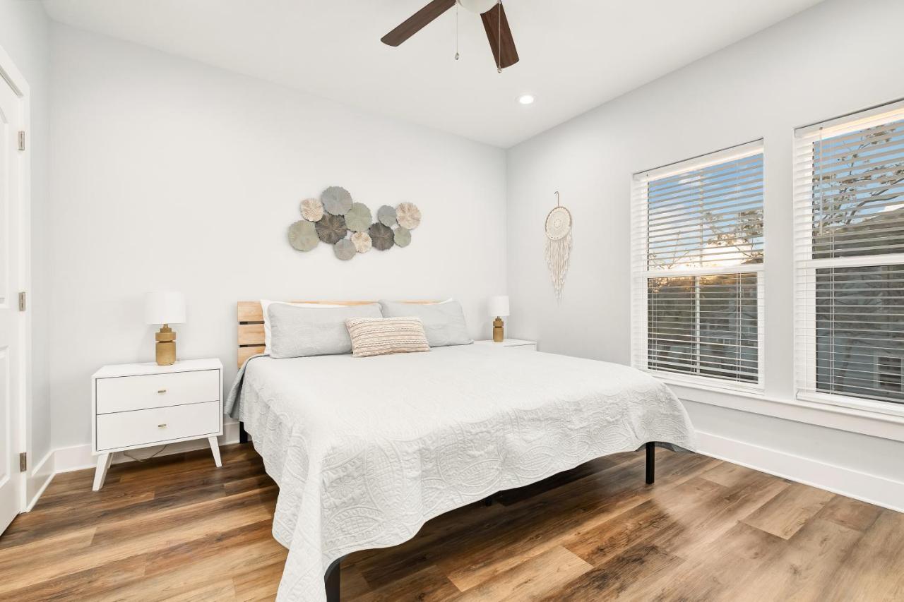 Walk2beach, Private Htd Pool, Firepit, Arcade, 5-6 Cars