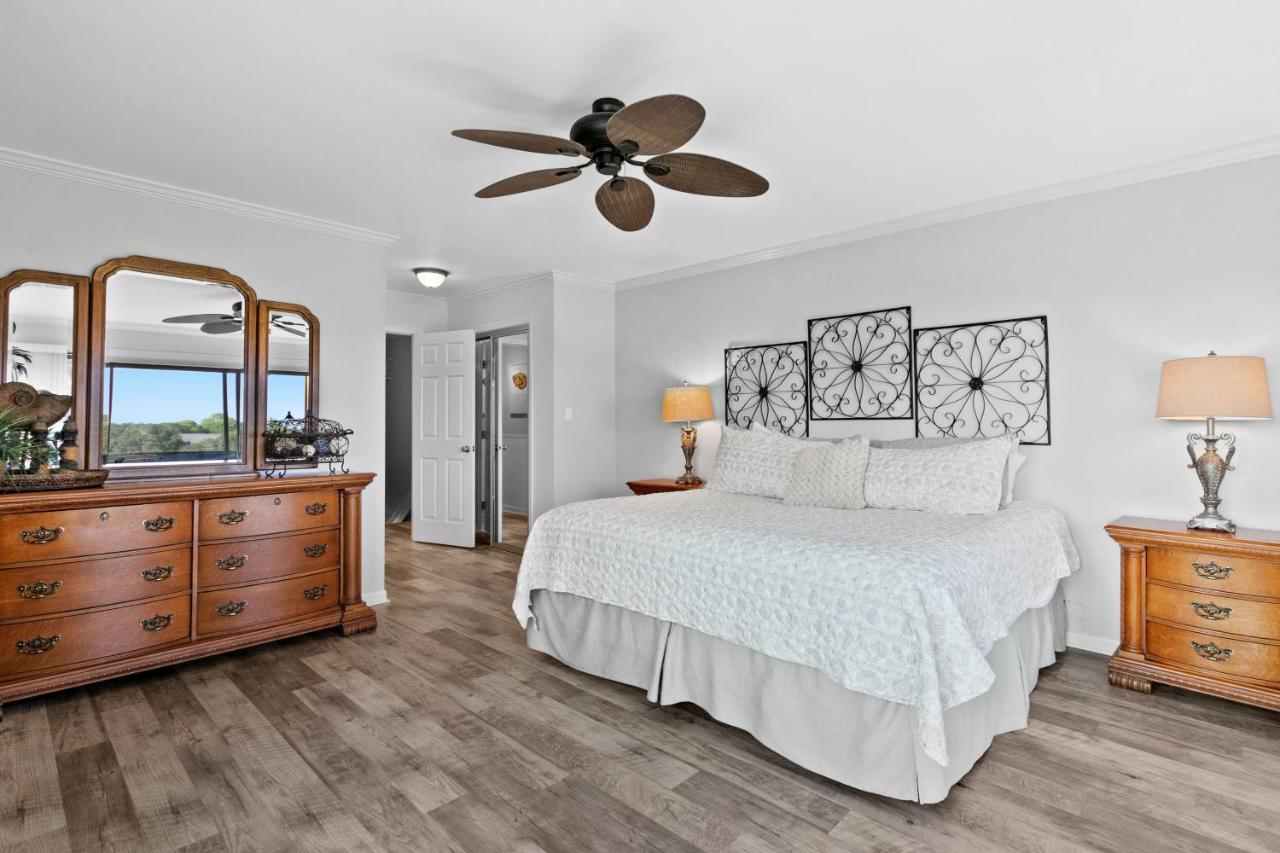 Seascape Lakefront 232 Apartment Destin