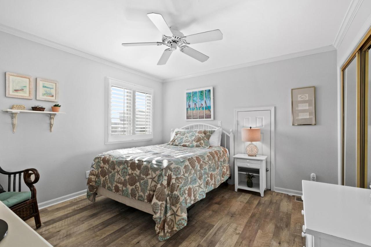 Apartment Seascape Lakefront 232 Destin