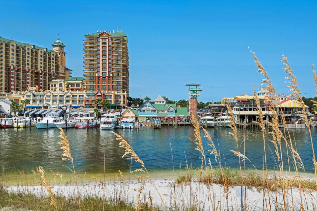 Emerald Grande W223 Destin