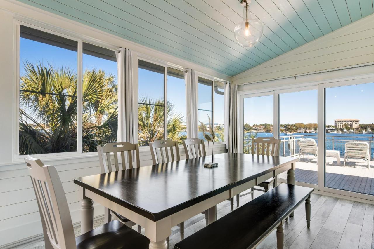 Salty Daze Holiday home *