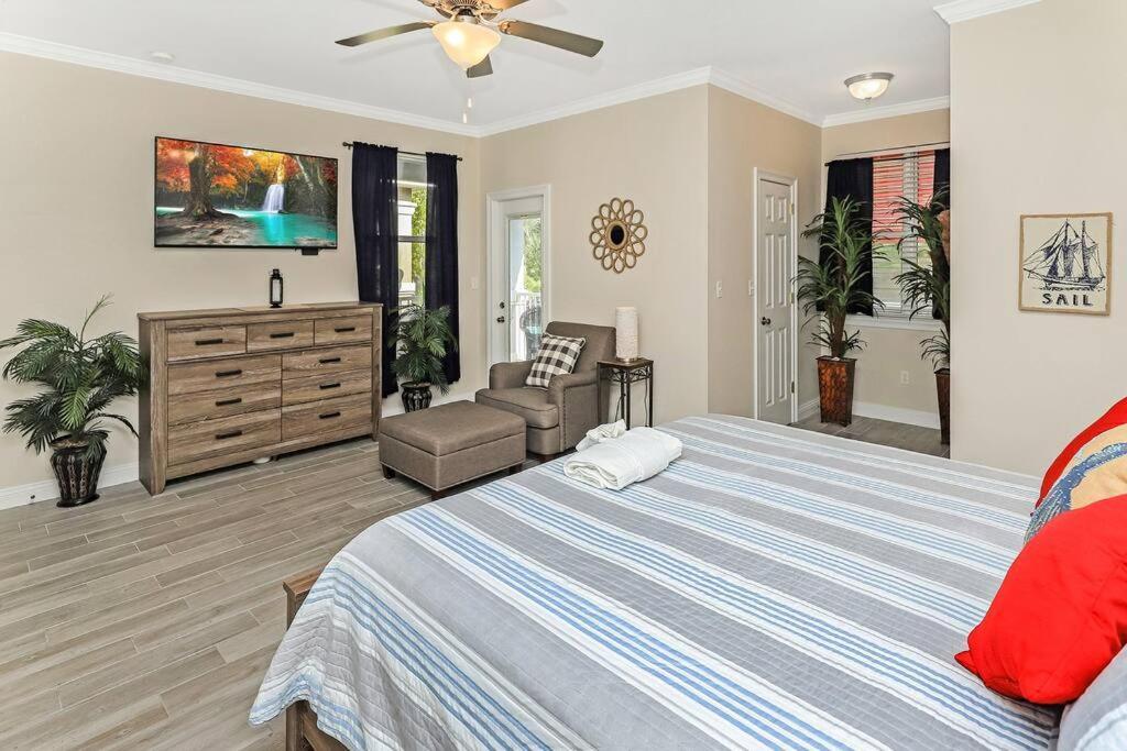 Village Retreat * Destin
