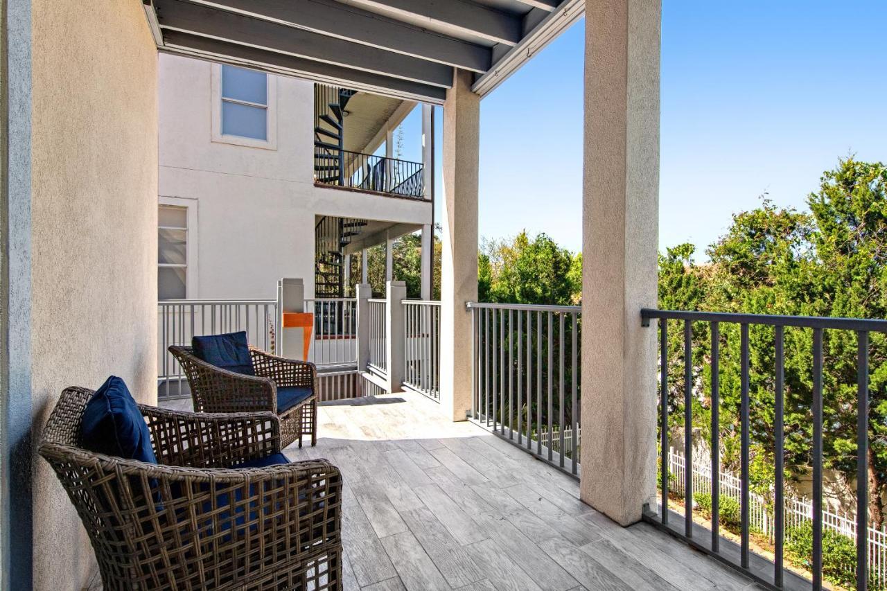 Terra Cotta Sealove2 Holiday home Destin