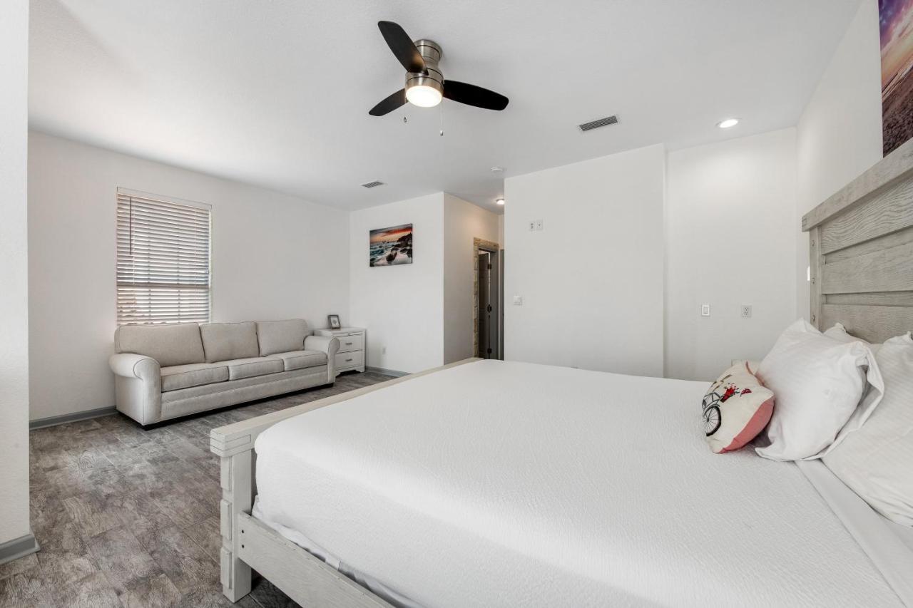 Terra Cotta Sealove2 * Destin