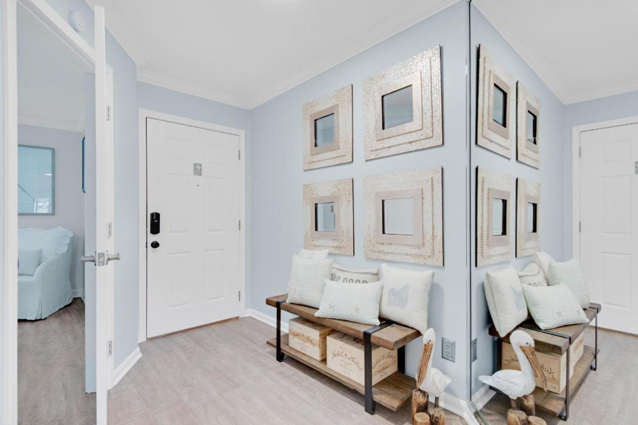 Holiday home Seascape Lakefront 121- Uncorked