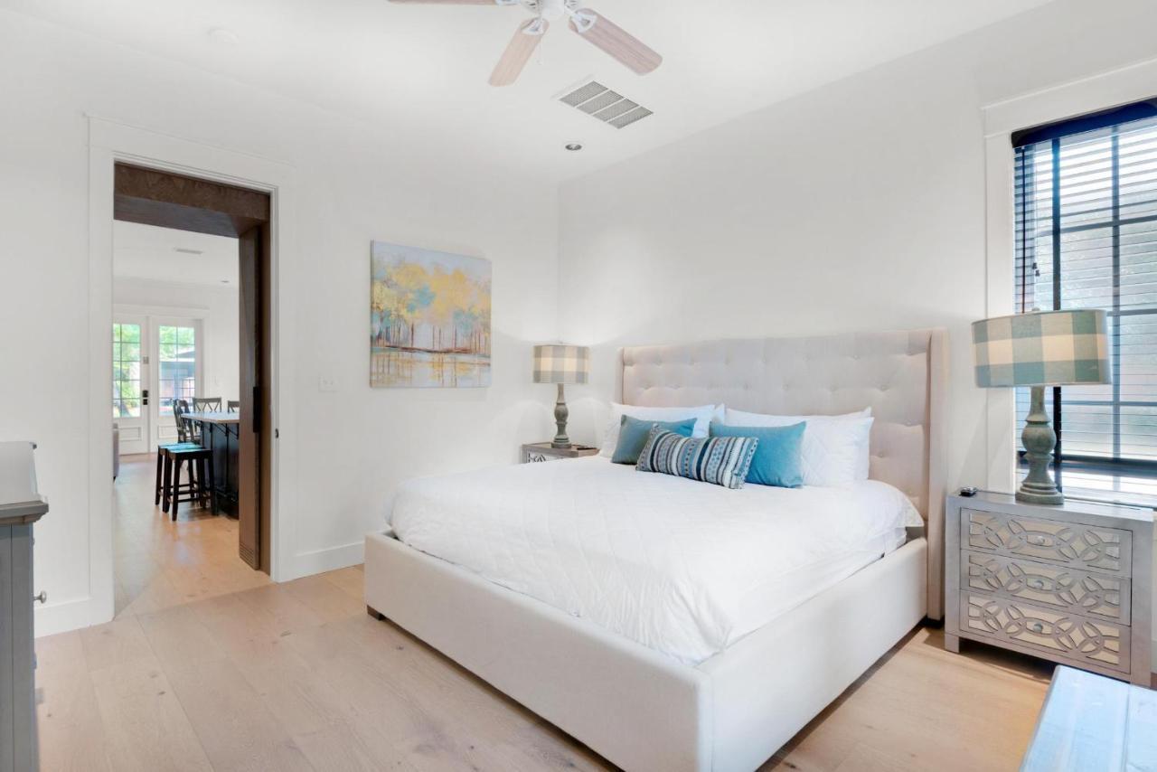 Bungalo At Baytowne Holiday home