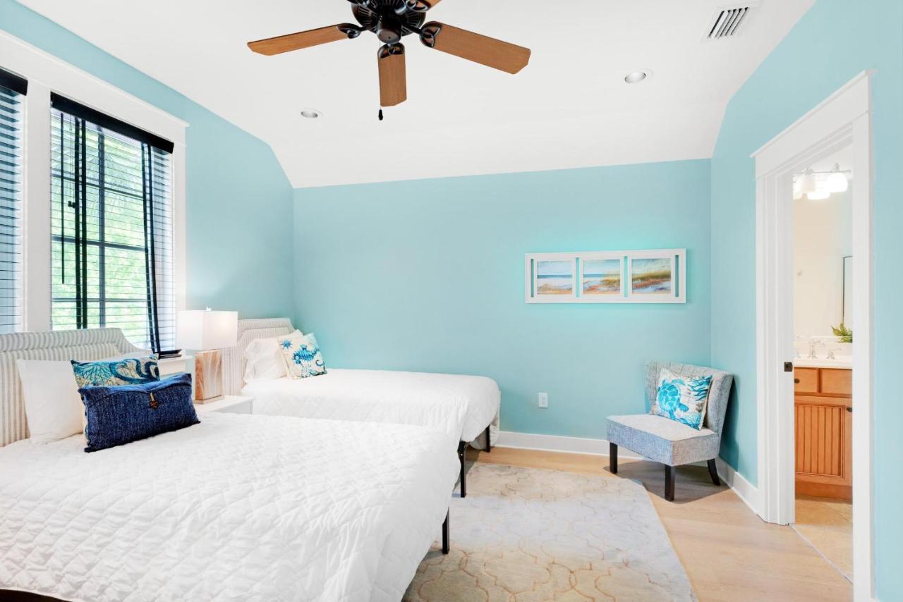 Bungalo At Baytowne Holiday home