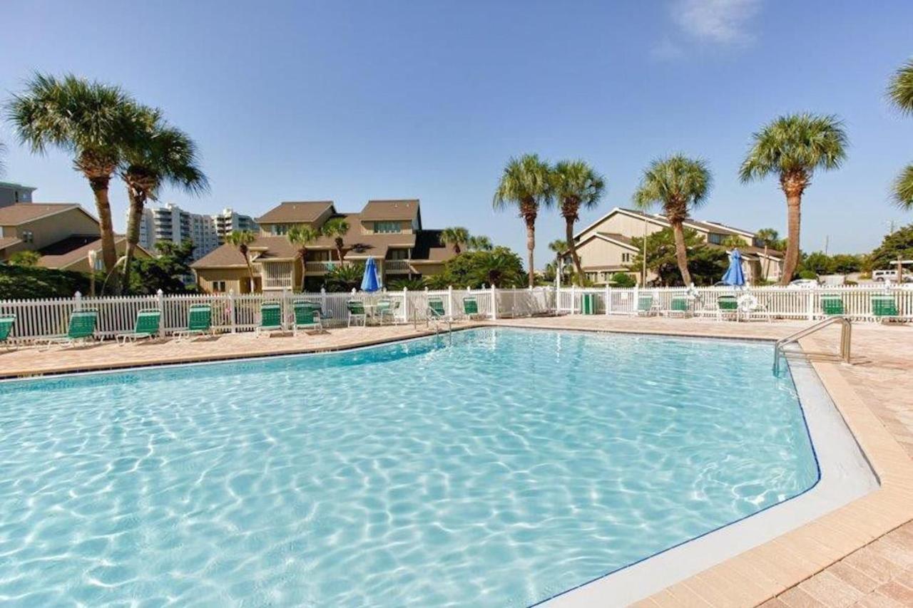Seascape Lakefront 128- Retreat Yourself