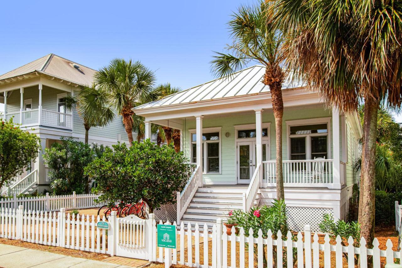Dolphin Holiday home