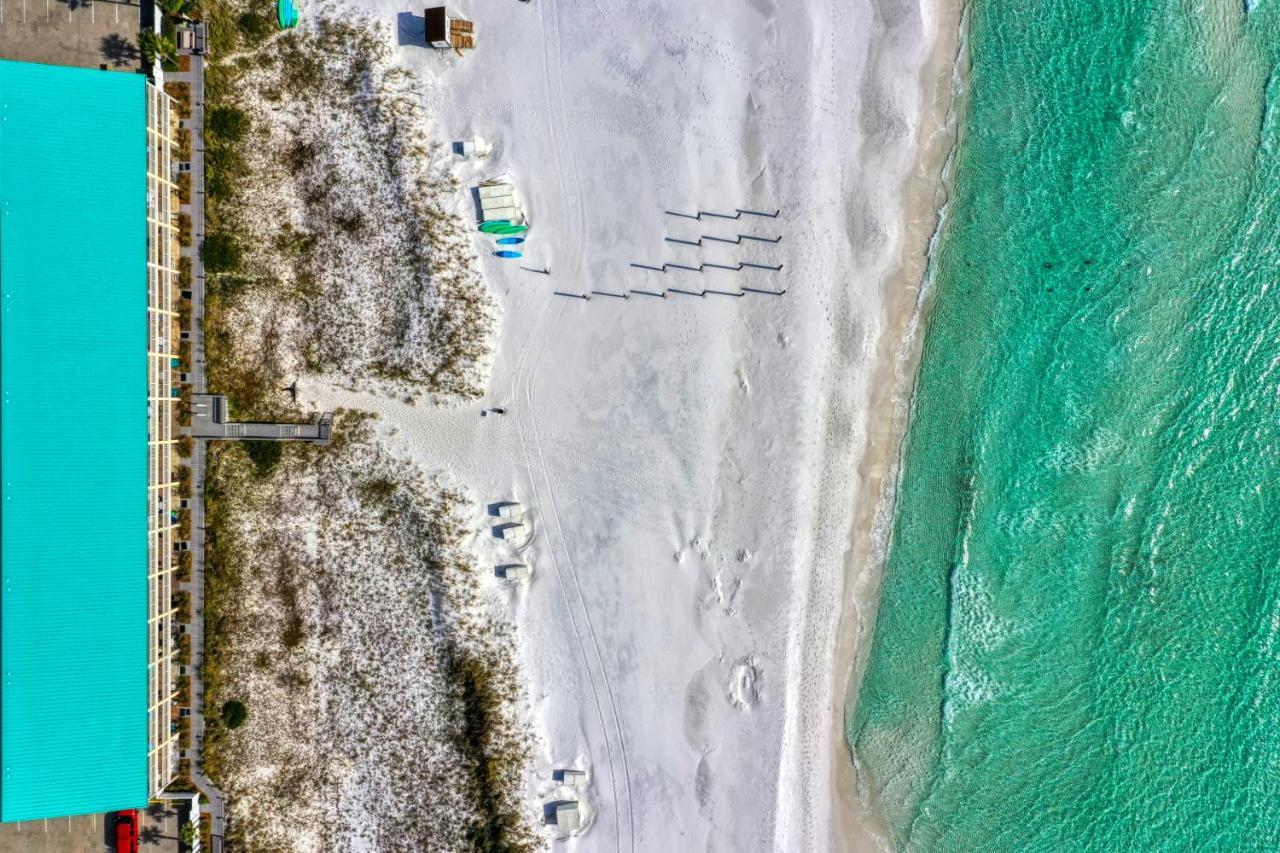 Salty Seas Gulf Front Oasis - New To Market Rates Apartment *