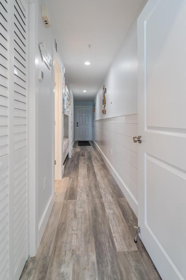 Apartment Salty Seas Gulf Front Oasis - New To Market Rates
