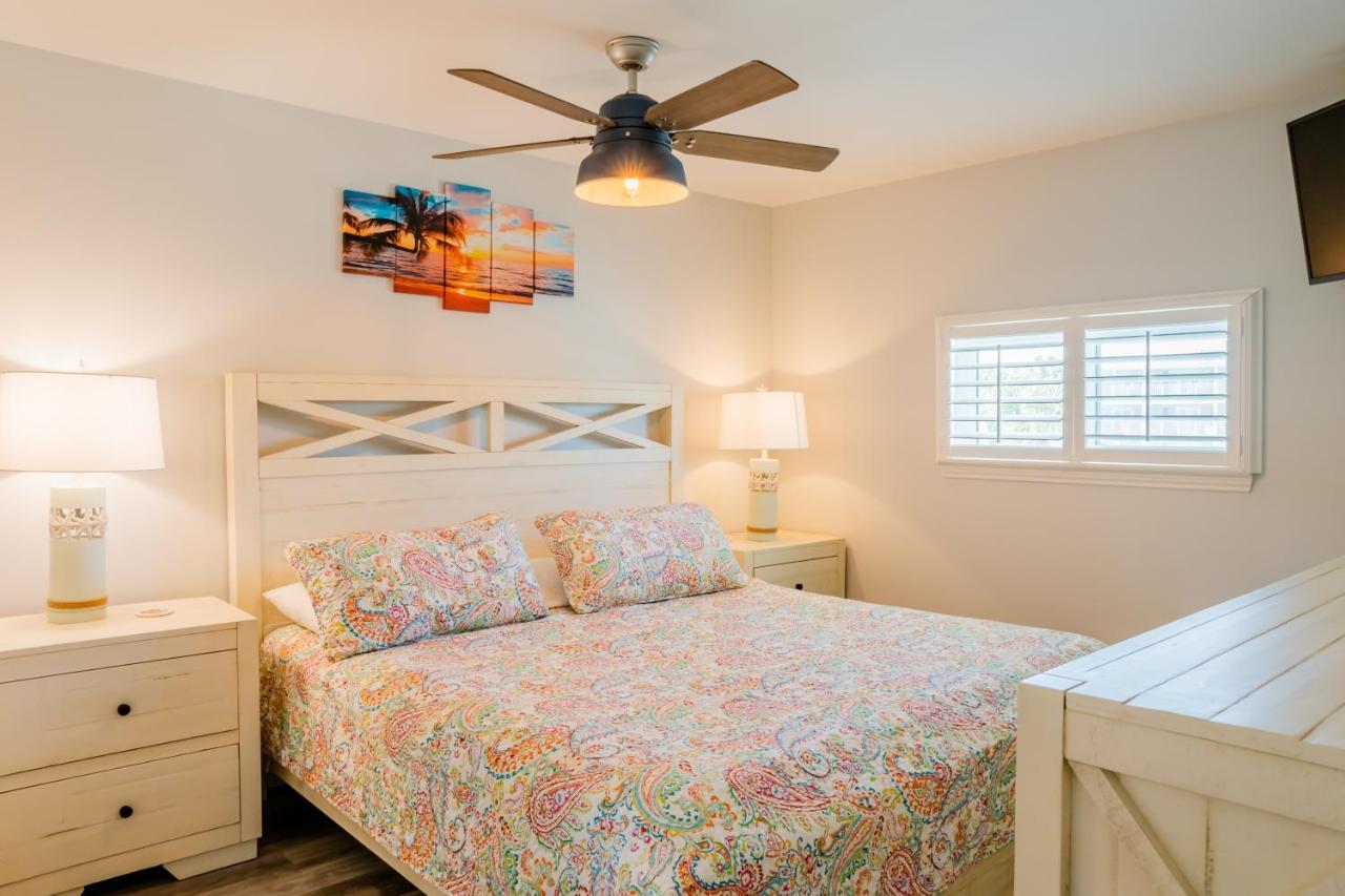 Salty Seas Gulf Front Oasis - New To Market Rates Apartment