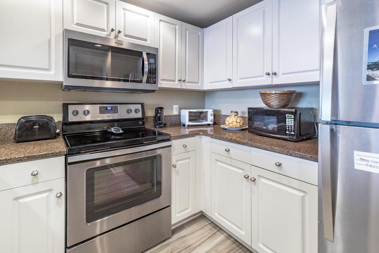 Sterling Shores 818 *