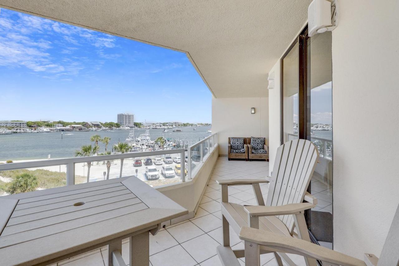 East Pass Towers 305 Apartment *