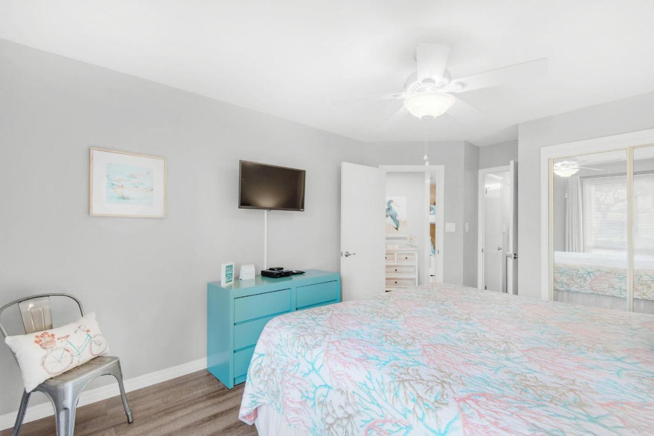 Holiday home Seascape Lakefront 128- Retreat Yourself Destin