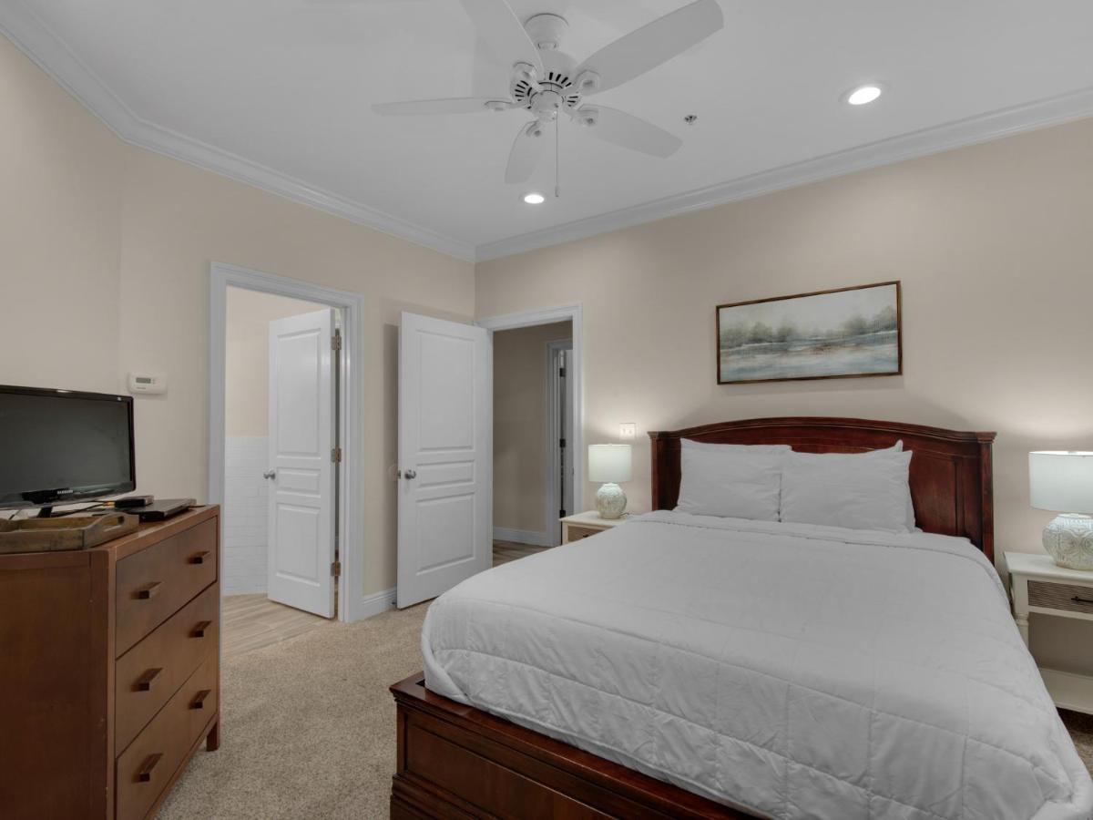 Holiday home Emerald Dunes 601 By Newman-dailey