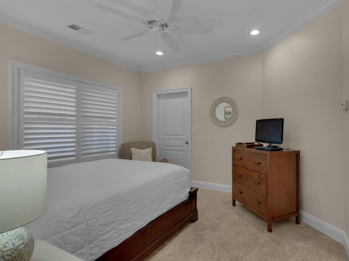 Emerald Dunes 601 By Newman-dailey *