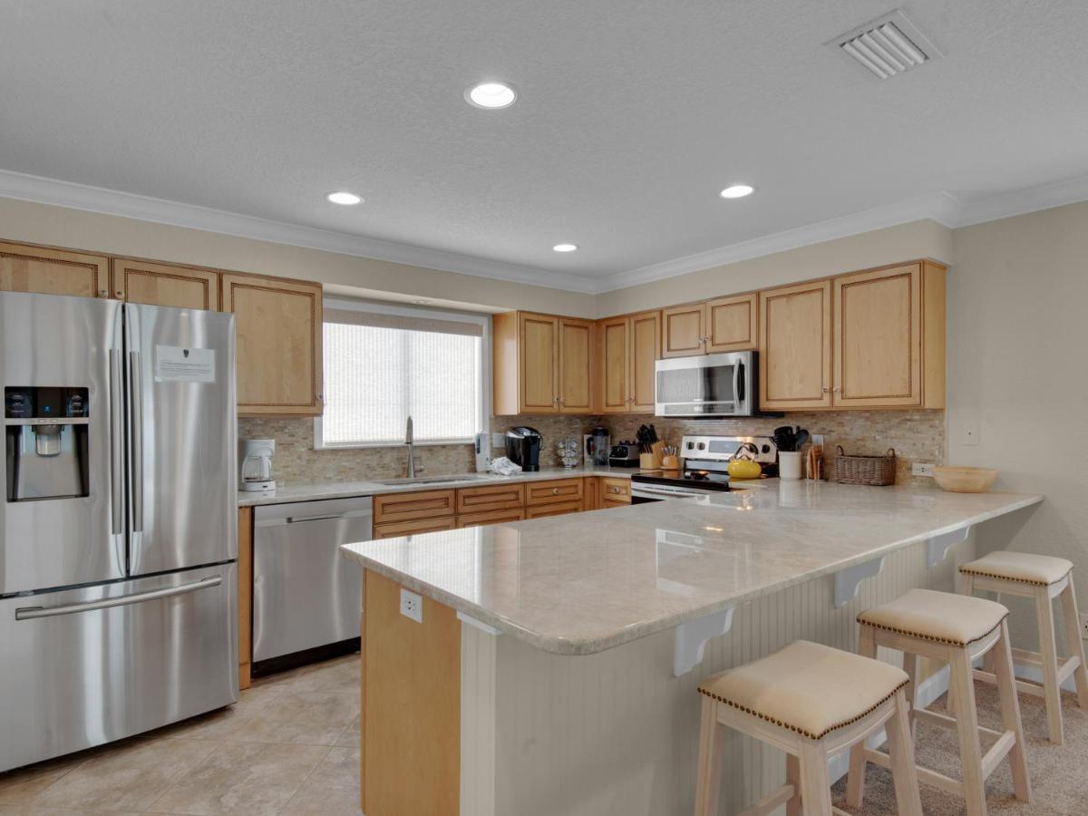 Quiet Surf Townhomes Ii #5 By Newman-dailey Destin