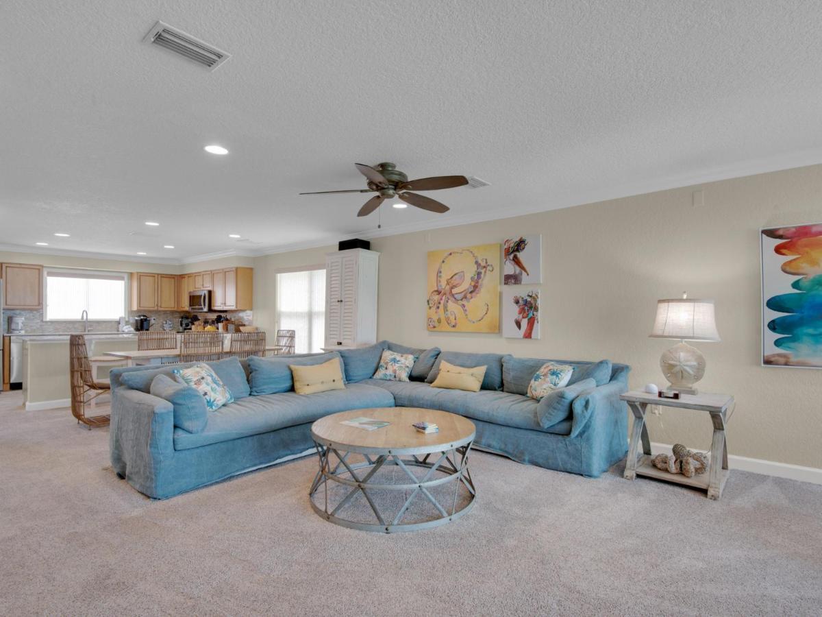 Quiet Surf Townhomes Ii #5 By Newman-dailey Destin