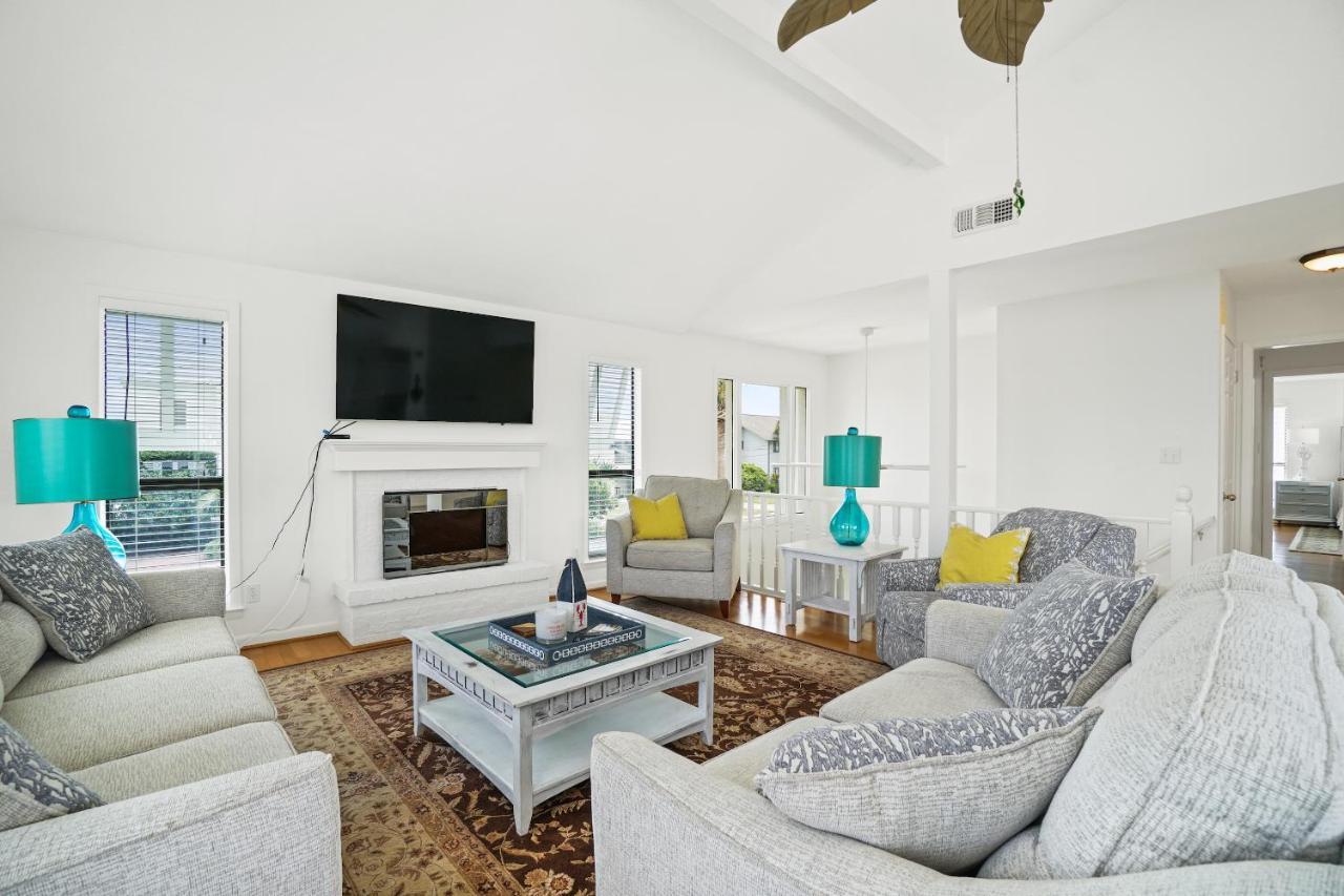 Holiday home House - Happy Harbor House By Panhandle Getaways *