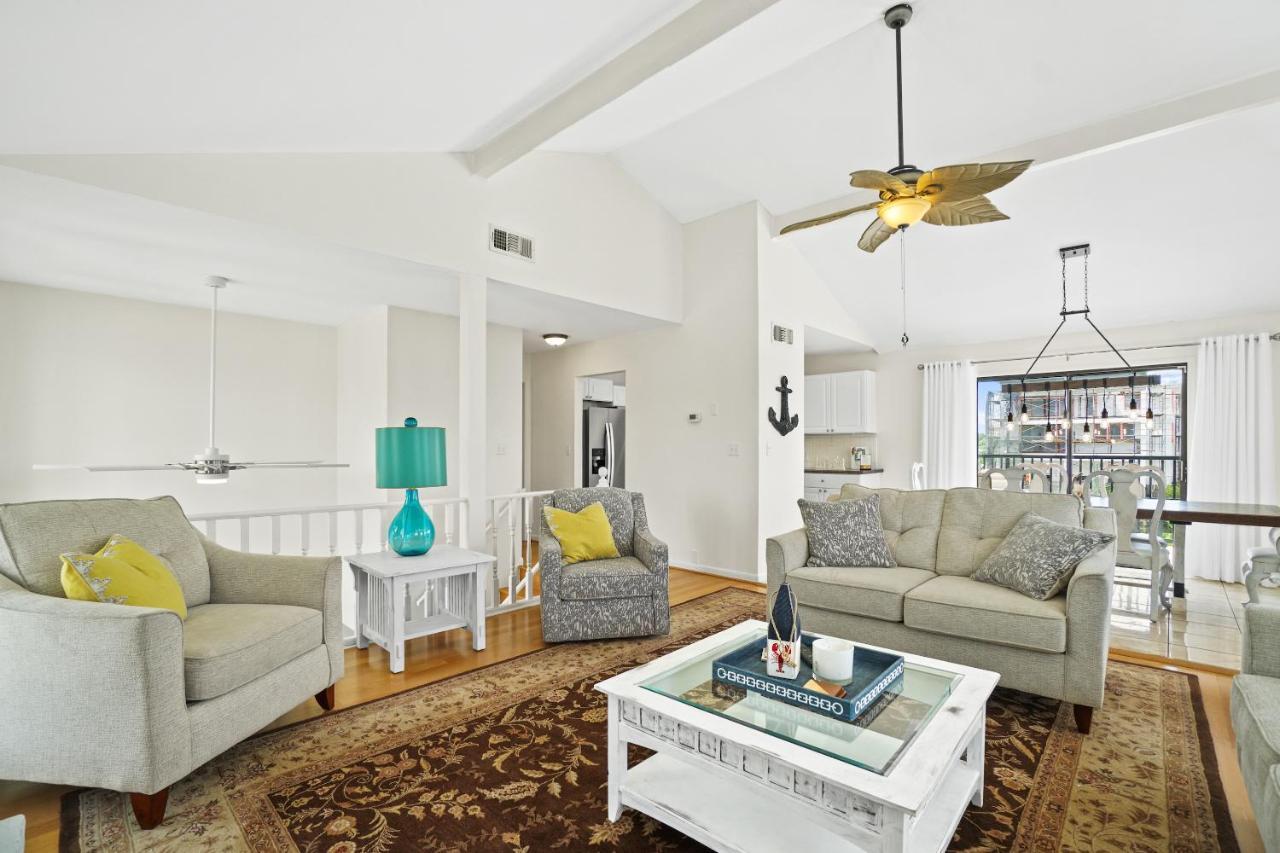 Holiday home House - Happy Harbor House By Panhandle Getaways *