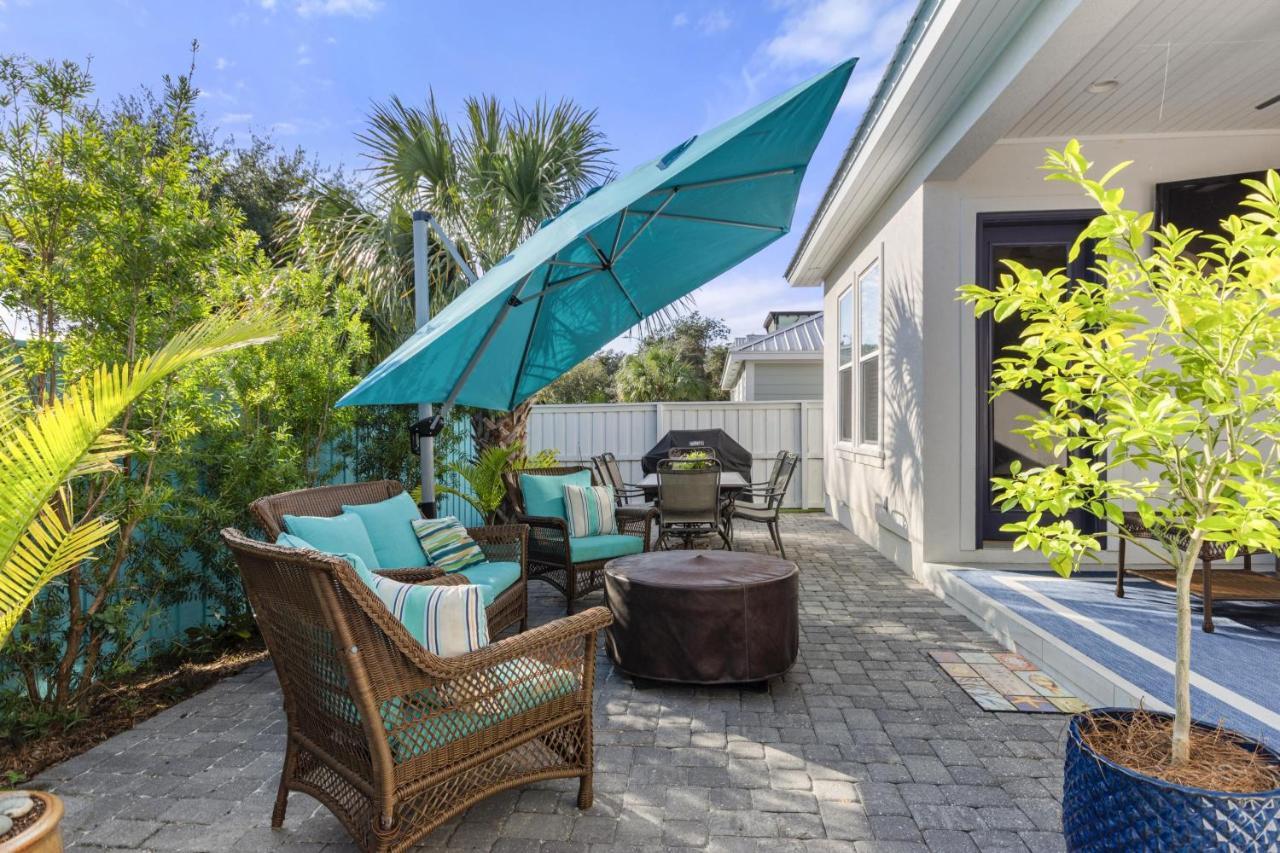 Holiday home Whispering Palms - Of Frangista