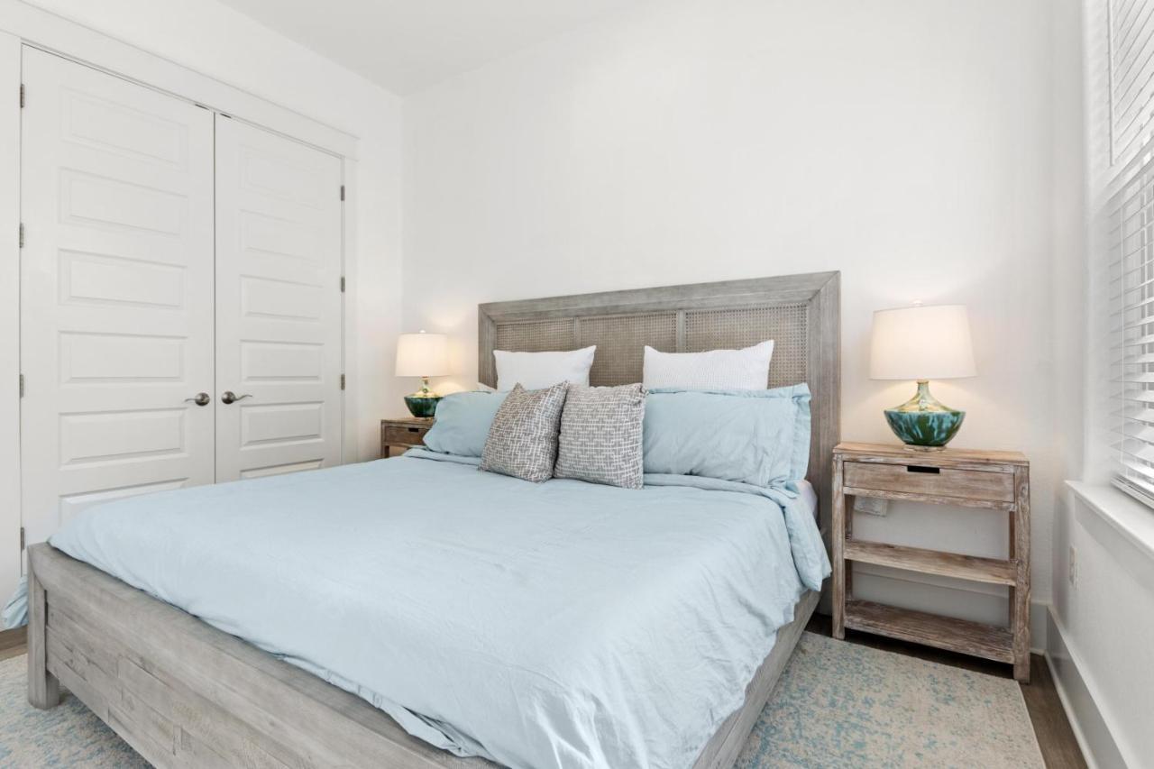 Whispering Palms - Of Frangista Holiday home Destin
