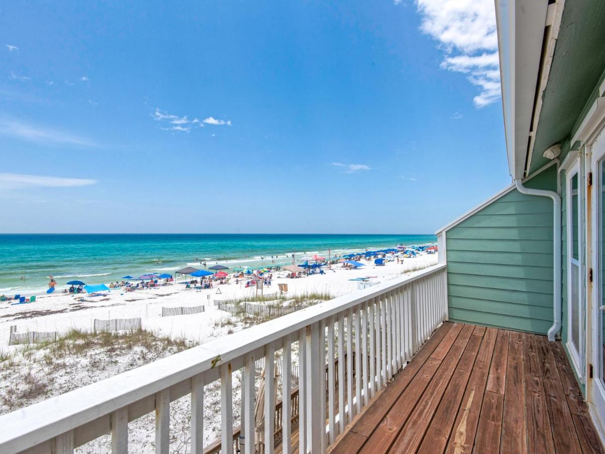 Quiet Surf Townhomes Ii #5 By Newman-dailey Holiday home