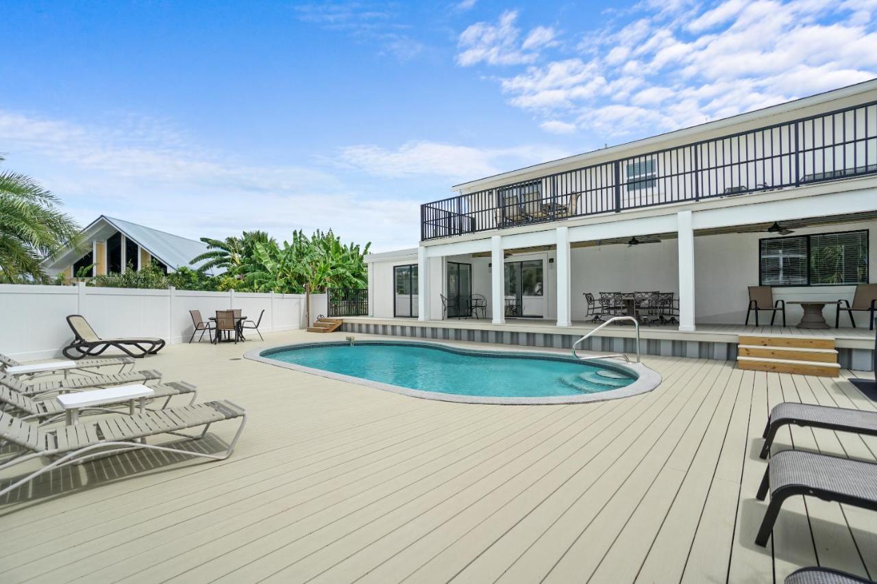 Holiday home House - Happy Harbor House By Panhandle Getaways