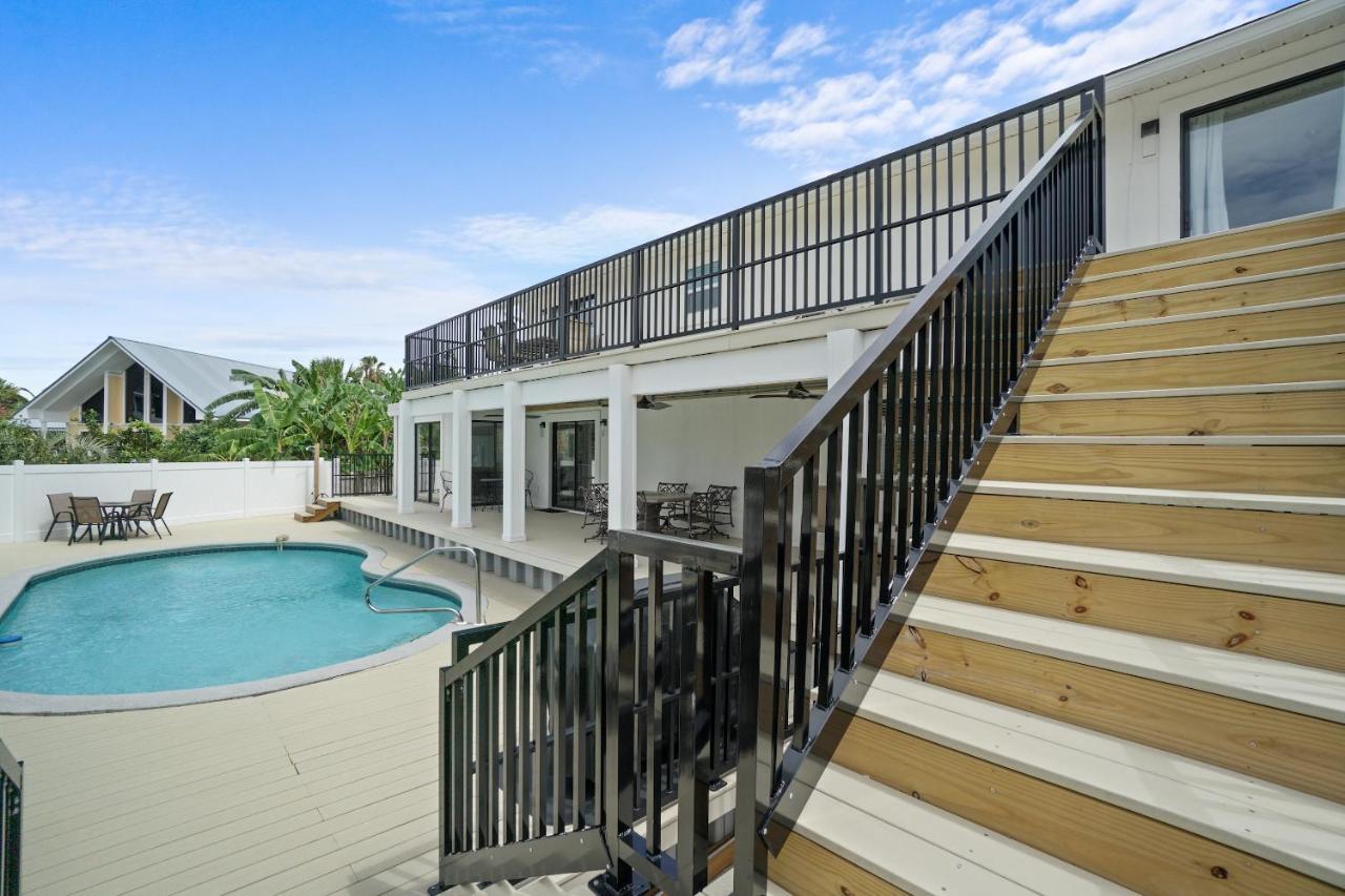House - Happy Harbor House By Panhandle Getaways Holiday home
