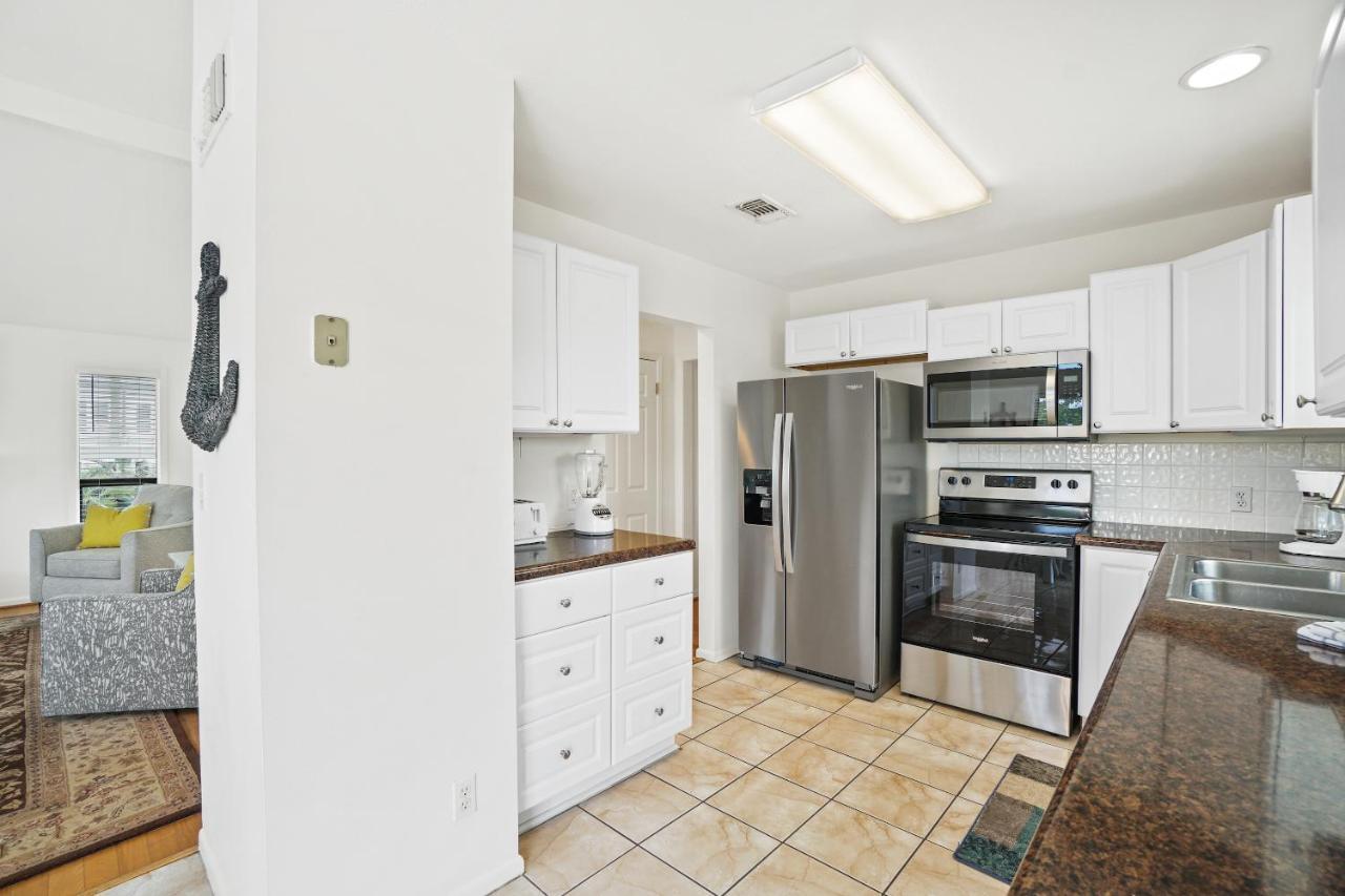 Holiday home House - Happy Harbor House By Panhandle Getaways Destin