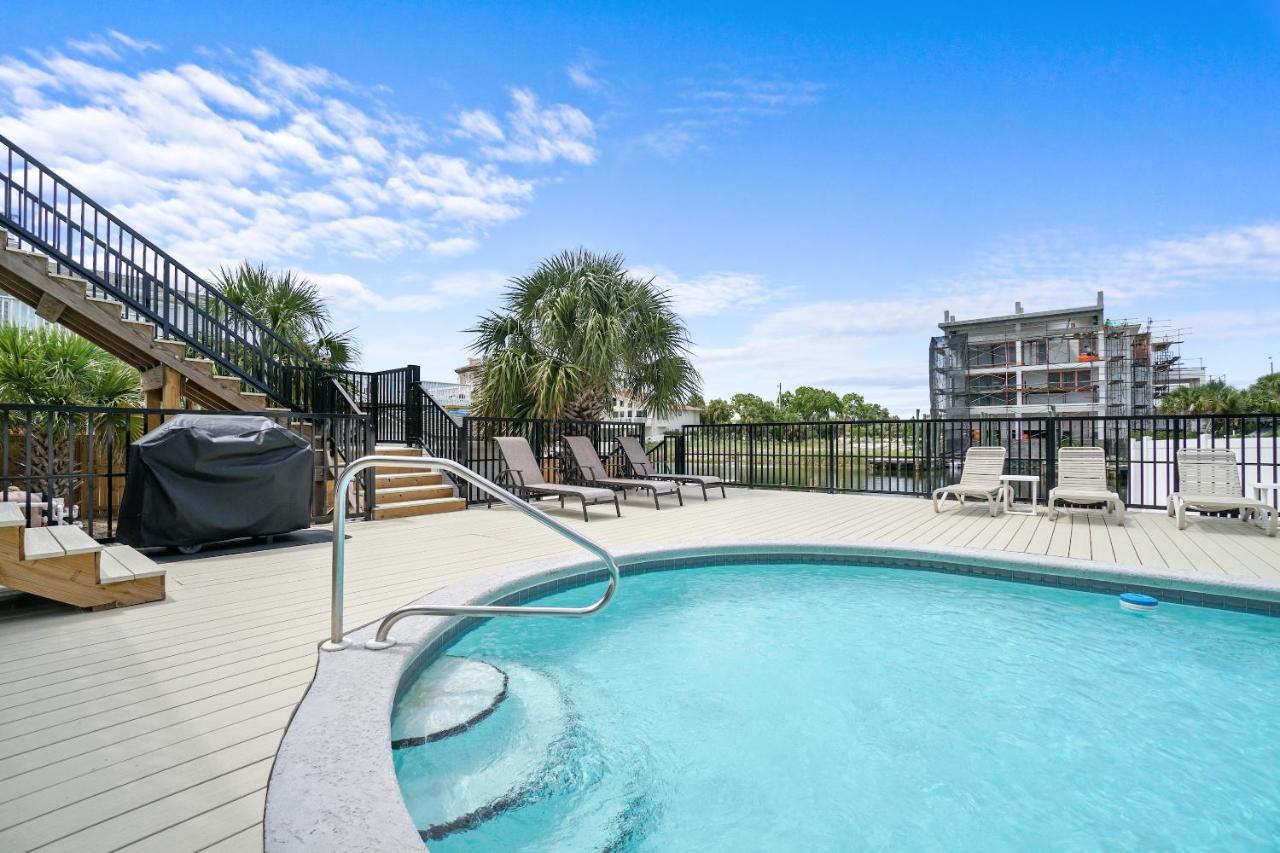 House - Happy Harbor House By Panhandle Getaways Holiday home