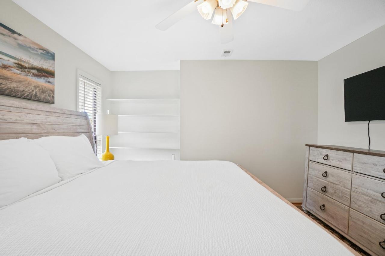 Holiday home House - Happy Harbor House By Panhandle Getaways *
