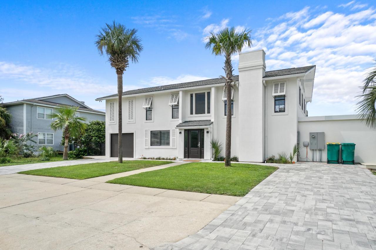 House - Happy Harbor House By Panhandle Getaways Holiday home *