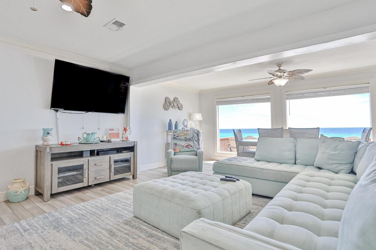 Captain's Quarters At Reef Townhomes Holiday home Destin