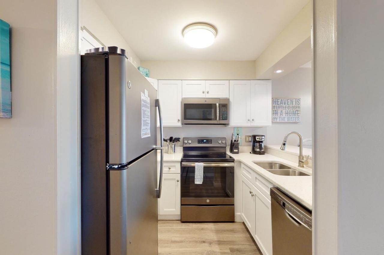 Sandprints C7 Apartment Destin